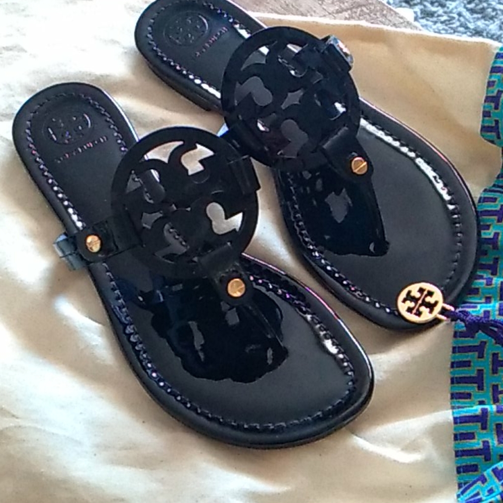 Like New Tory Burch black patent leather Miller…